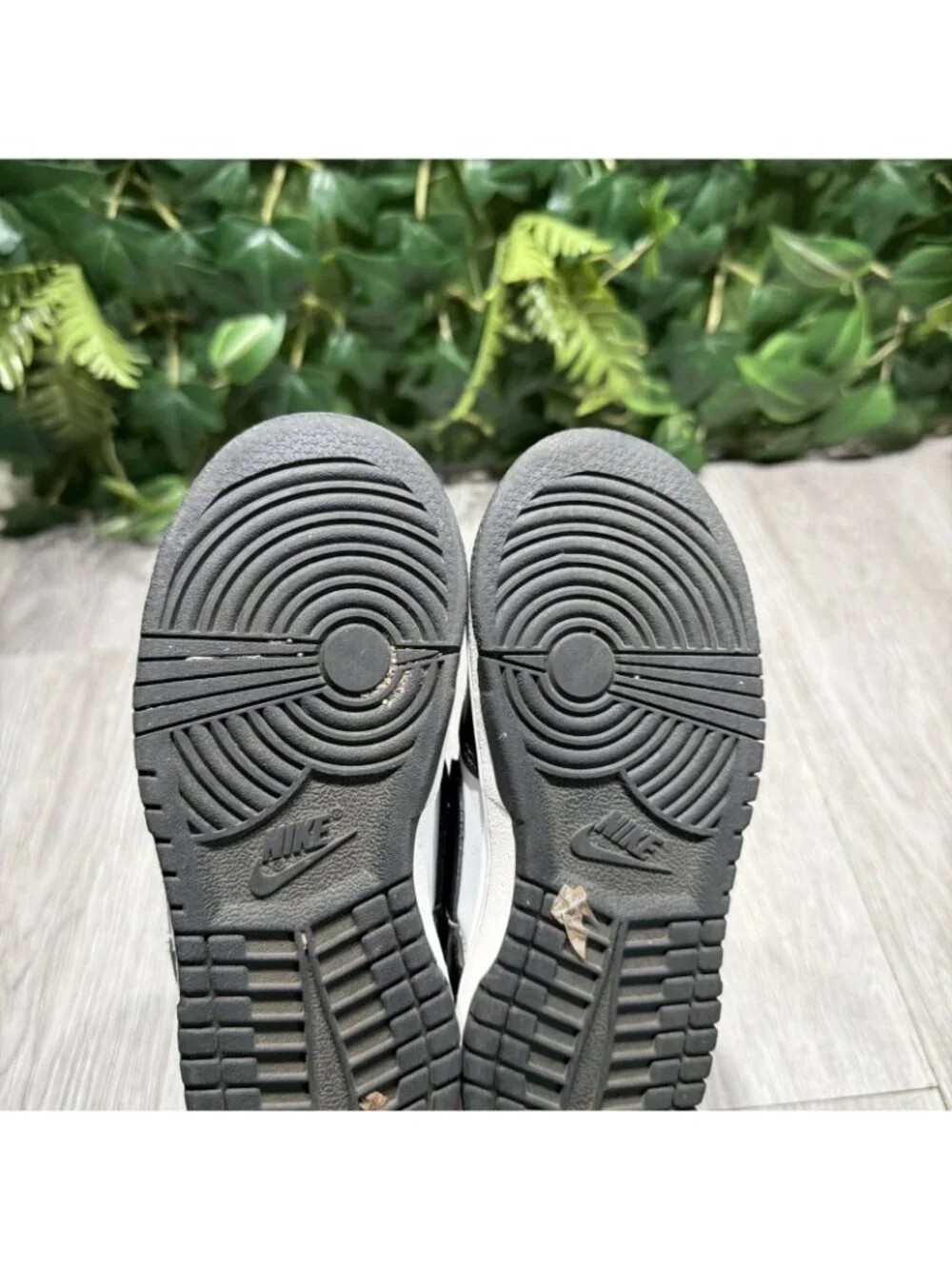 Nike Dunk Low Panda Kids Size 10C Toddler Black White Sneakers